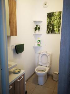 Apartment with sea views