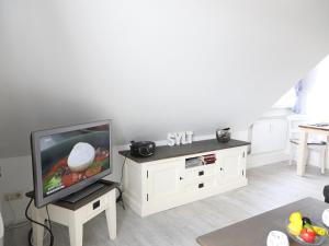 Wohnung im Dachgeschoss am Ortsrand von Wenningstedt.