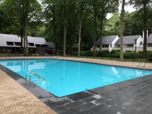 Bos-Chalet bij Wijers Wandelroutes, Rust & Gezinsplezier Fijnspar 108 Hengelhoef