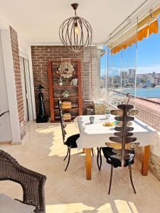 Panorámica al Mar con Piscina, Teletrabajo y Relax