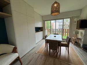 Appartements Les Mules - Wifi, Parking, Piscine, Central : photos des chambres