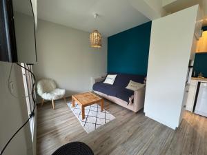 Appartements Les Mules - Wifi, Parking, Piscine, Central : photos des chambres