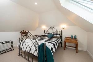 The Old School Historic Stay for 2 Adelaide Hills