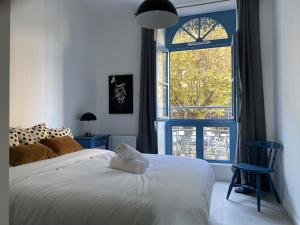 Appartements Le Jules Appart'Hotel, centre ville Romans-sur-Isere : photos des chambres