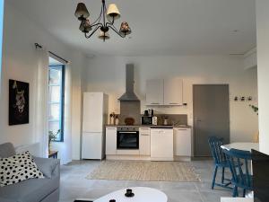 Appartements Le Jules Appart'Hotel, centre ville Romans-sur-Isere : photos des chambres