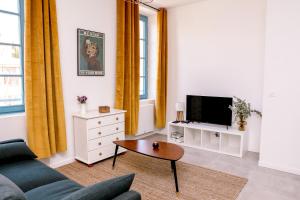 Appartements Le Jules Appart'Hotel, centre ville Romans-sur-Isere : photos des chambres