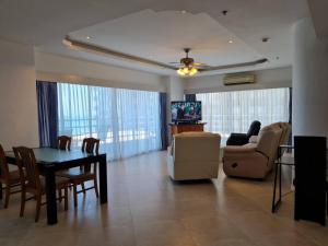 View Talay 6 Pattaya Beach by Anatolia Condo Suite