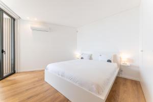 Waterfront Luxury Ocean View