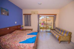 Studio room in Windmills Hotel Apartments