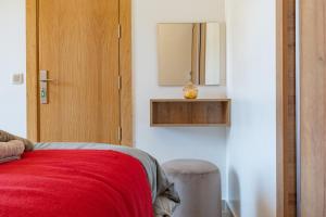 Warm Nest 5 Central And Peaceful