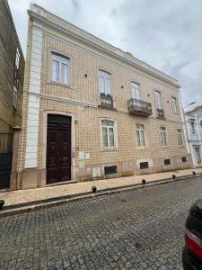 Vestígios de Charme - Figueira Suits