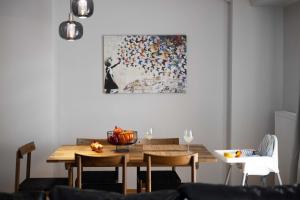 Sunset Sky Lounge - Chic Penthouse in Thessaloniki