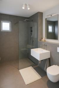 Fjord Stay - Neue Apartment in Kiel - Free Park - 24-7 Check in - "Oslo"