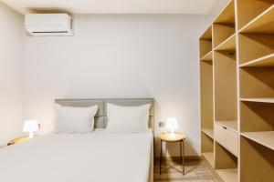 Marina Bay Apartments Kraymorie