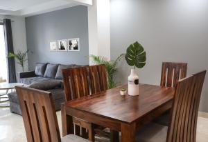Housr 3 BHK Apartment Sector 45 Gurgaon