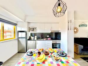 Praia Da Rocha Central 2 by Homing