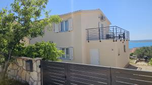 LOOK Smokvica Pag Apartmani