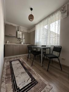 Апартаменти в центрі по вул Л Українки