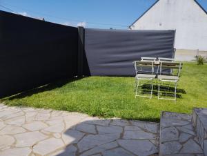 Appartements Studio au calme avec jardin : photos des chambres