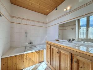 Appartements Appartement de 5 pieces a Praz-sur-Arly avec cheminee, mezzanine et parking - 8 pers - FR-1-603-7 : photos des chambres