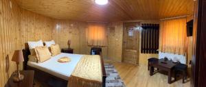 Bungalow room in Podul Cetatii