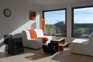 Bubulcus and Bolotas - Off Grid Nature Holiday Home