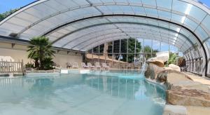Campings Camping de La Hallerais Dinan : photos des chambres