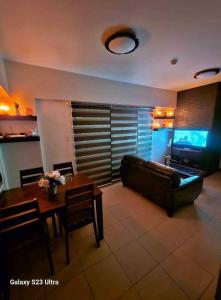 2BR FREE PARKING Calathea Place