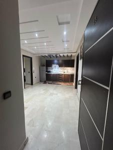 Modern Apartment in Casablanca & beach Access