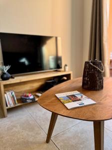 Beautiful apartment with pool, golf & beaches