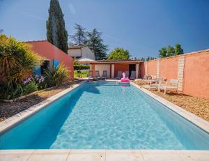 Villas Charmante maison - piscine privee, Calme & Nature : photos des chambres