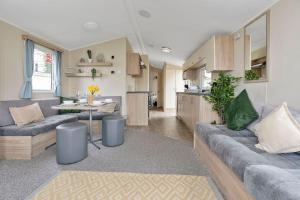 Vacant Nests Seton Sands The Aberlady