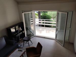 Beautiful Holiday House