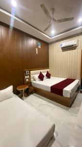Shree Krishnam Residency Vrindavan Near ISCON & Prem Mandir
