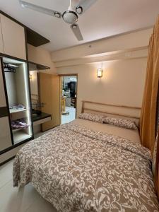 Premium retreat, 2BHK cosy flat near BLR Airport