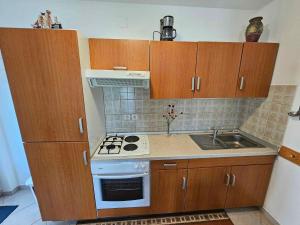 Apartment in Novi Vinodolski 27343