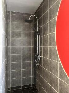 B&B / Chambres d'hotes 1 ou 2 chambres doubles avec piscine : photos des chambres
