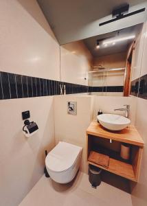 Beztroska Zatoka - ośrodek wypoczynkowy Jacuzzi & Sauna