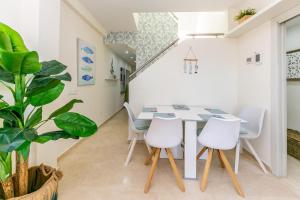 Penthouse beach apartment