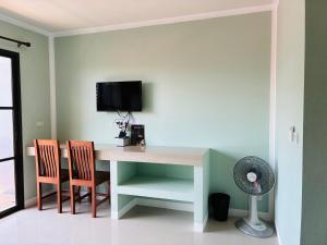 Rainbow Room No 13 Front of Haad Rin Queen Ferry