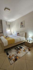 Bright Central Apartment