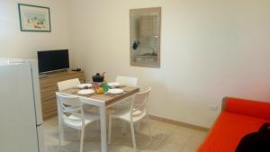 Bilocale Delle Robinie in Baia Verde