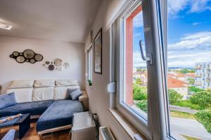 Zara Vista - with free parking