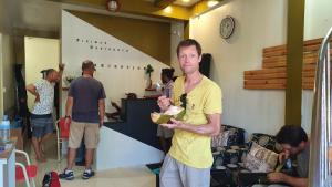 Finnimas Surfcamp Maldives
