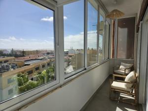 Apartamento moderno com vista para o mar em Faro