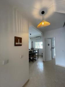 AL PÁTIO CAMALEÓNICO Vila I