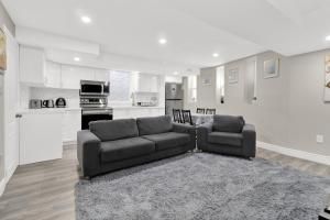 Cozy Ancaster Hamilton Apartment