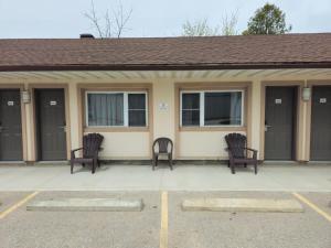 Forest Plaza Motel