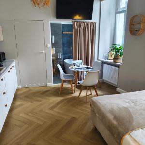 BOOGIE Home Papillon 17