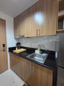 Cityscape Suite at Shore 3